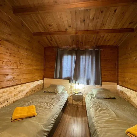 Chalet- Le Samoyede Saint-Pourçain-sur-Sioule